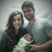 Jessa Duggar Seewald and Ben Seewald with their newborn son, Spurgeon Elliot. | Image Source: Facebook/Jill & Jessa: Counting On