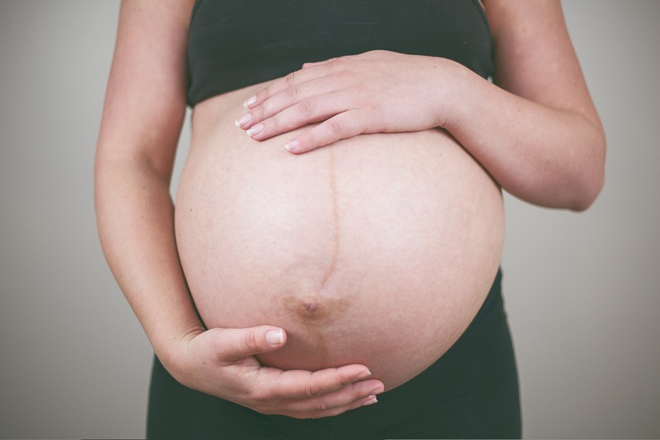 How to Prevent Stretch Marks During Pregnancy