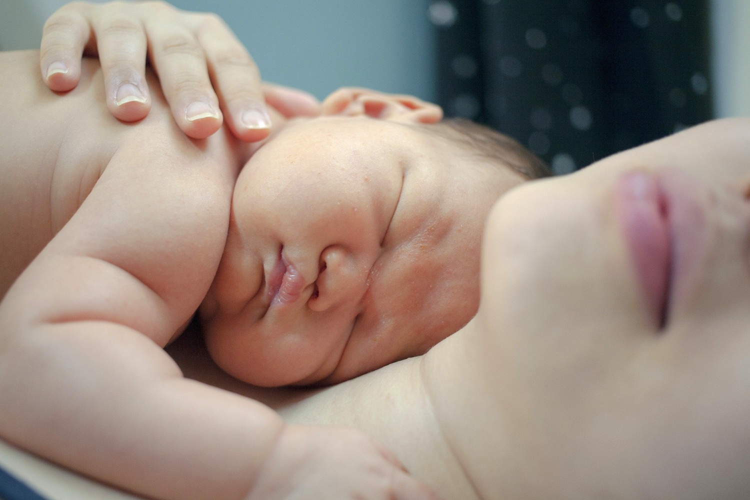 Lying Down With Kids Is Good For Them, Scientists Say