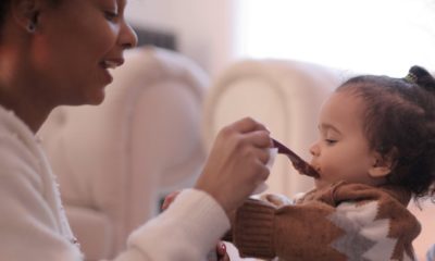 What and How Much Should I Feed My Baby?