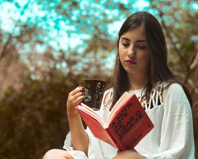 2 Simple Ways To Encourage Teens to Read [And What Are New Release Books in Amazon this 2020]