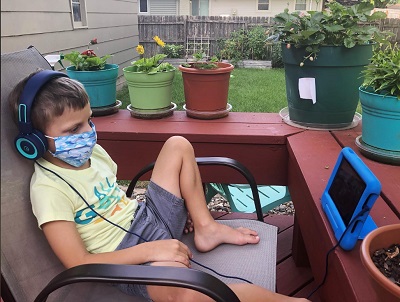 Dad shared how he got son to wear face mask