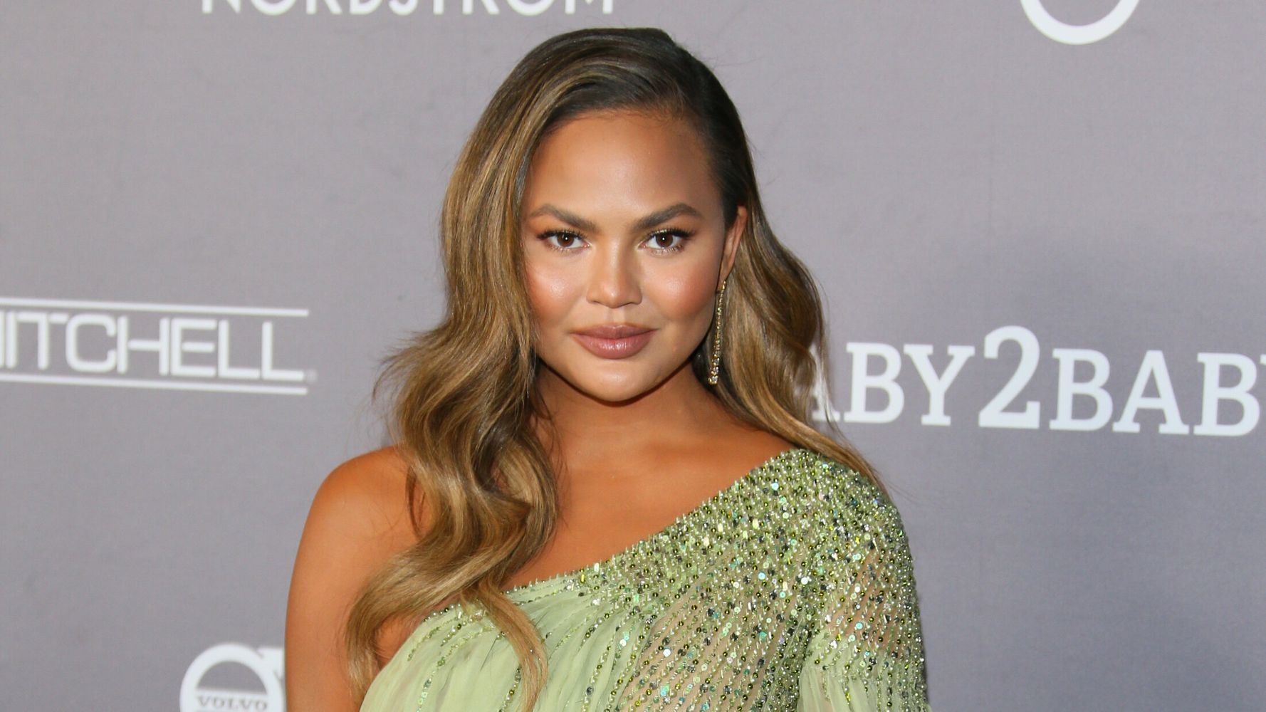 Chrissy Teigen Shares Emotional Essay About Pregnancy Loss