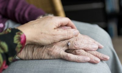 An Elderly Couple Who Both Beat COVID-19 Celebrates 70th Wedding Anniversary