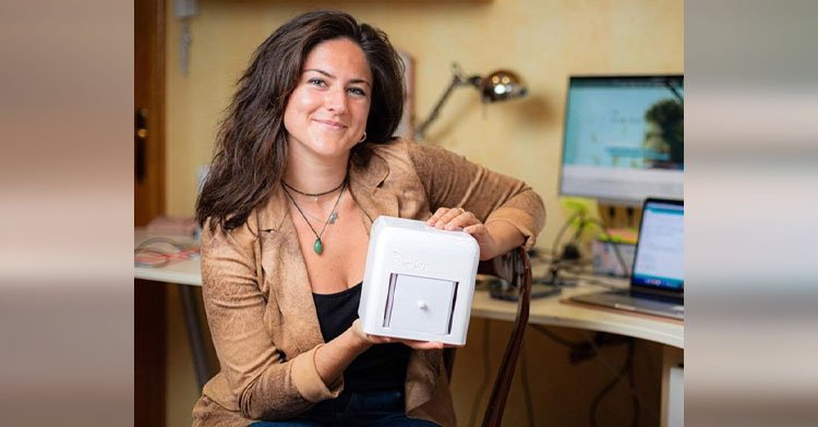 23-Yr-Old Invents Groundbreaking Technology To Detect Breast Cancer At Home.