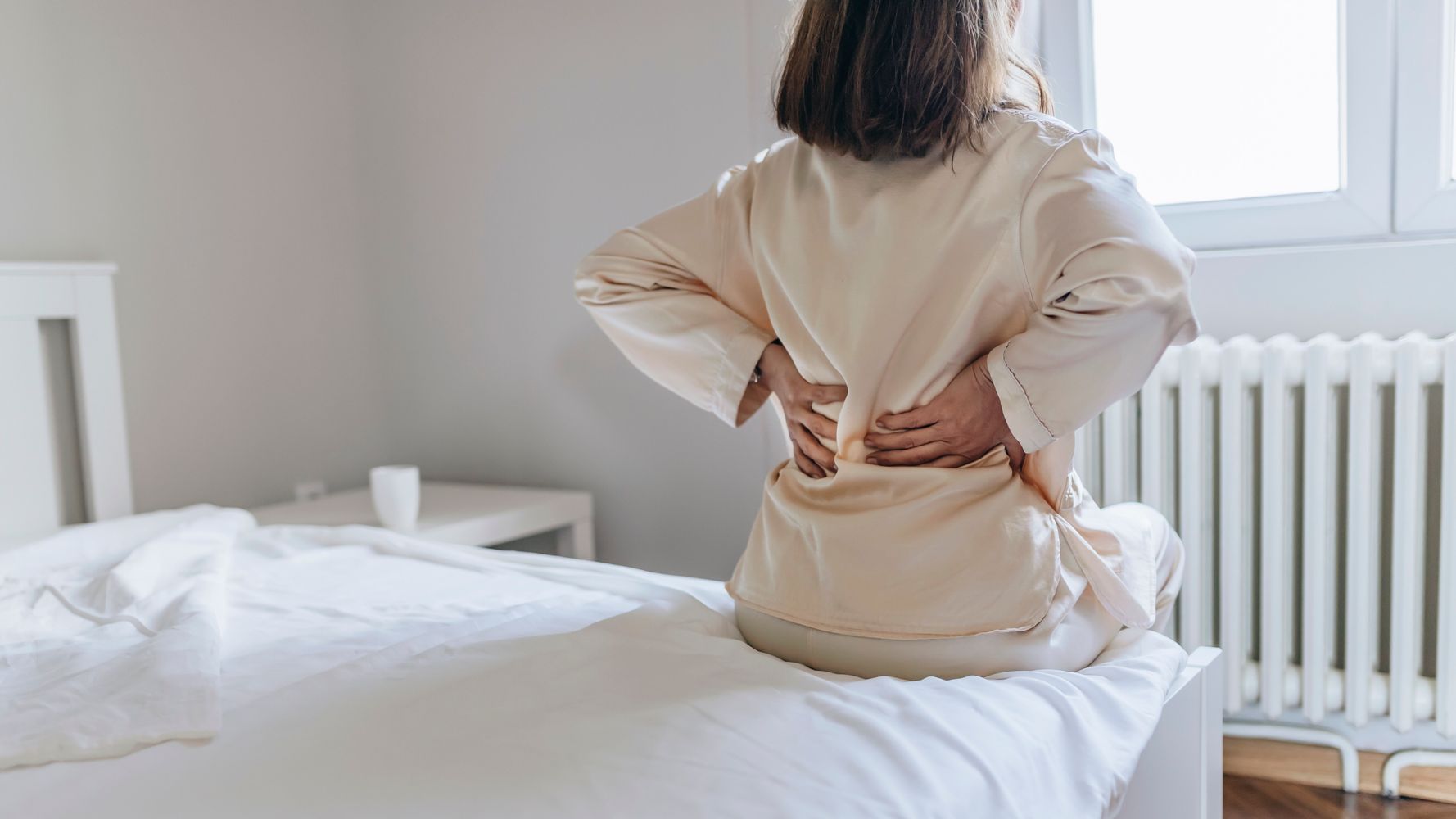 6 Stretches To Do In The Morning If Your Back Always Hurts