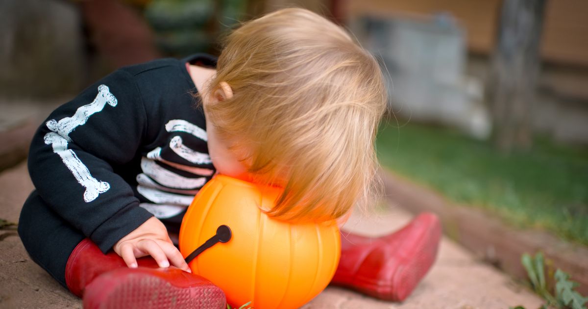 The Way Parents Talk about Halloween Candy Is A Harmful, Toxic Mess