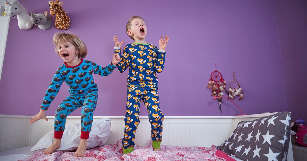 Is Your Kid Stalling At Bedtime? Here’s A Fix.