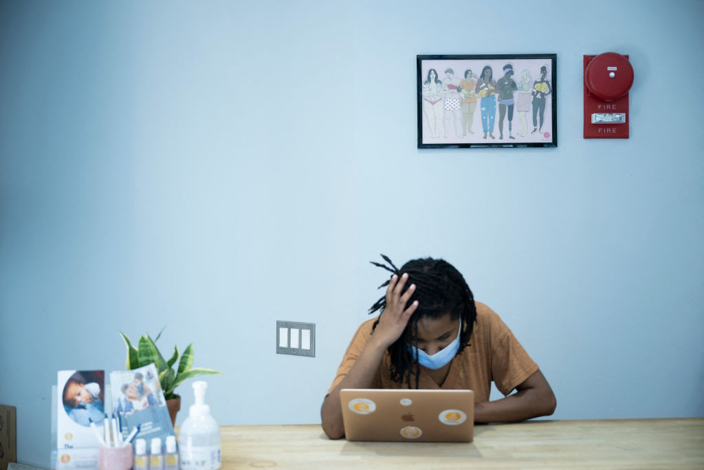 Mid-South Moms Still Struggling to Find Baby Formula as Shortage Woes Continue