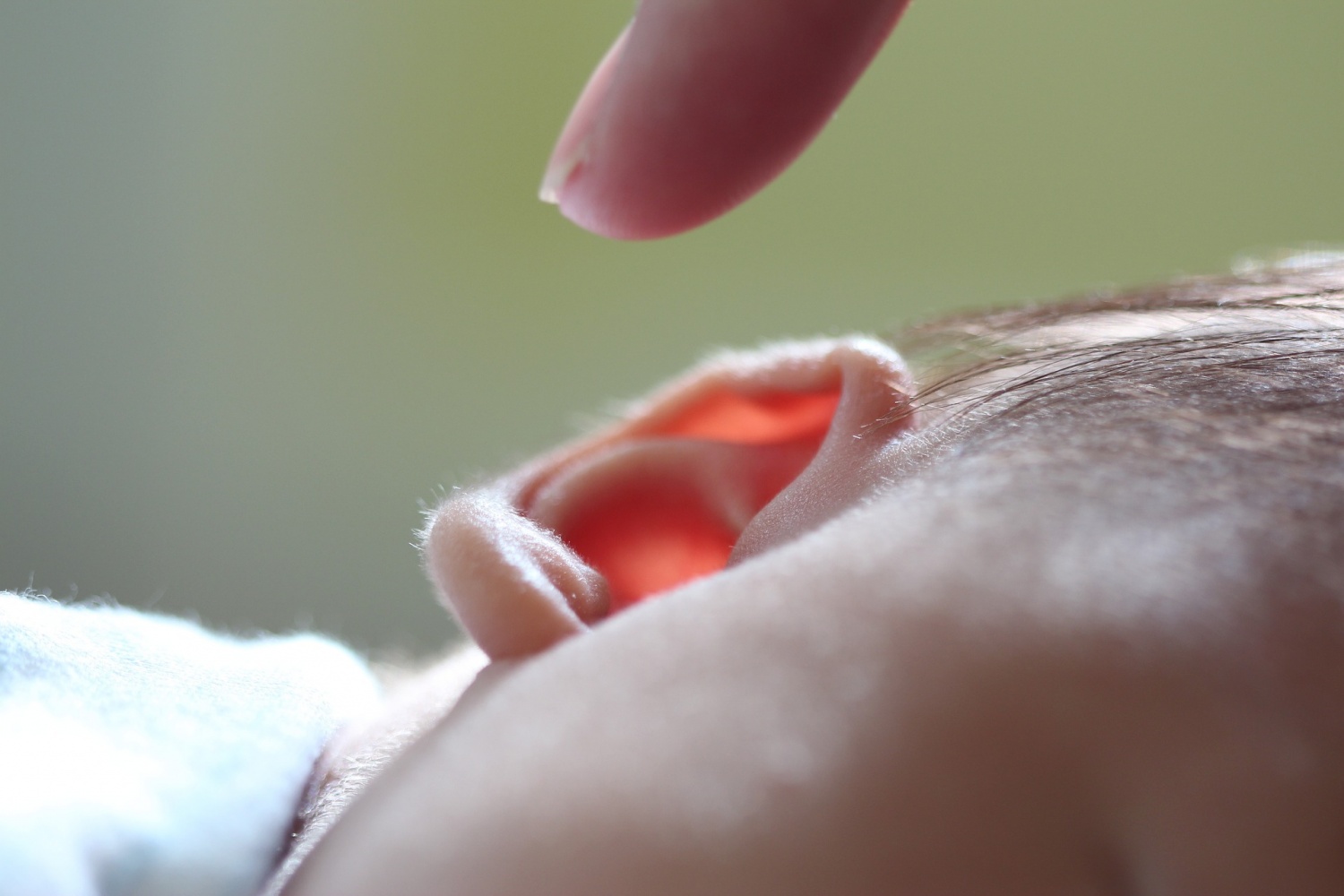 Should Parents Clean Their Child's Ears?