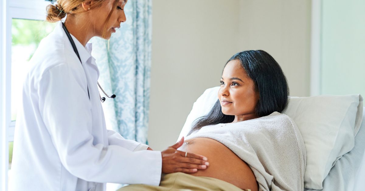 Should You Choose A Midwife Or An OB-GYN? What Pregnant People Need To Know