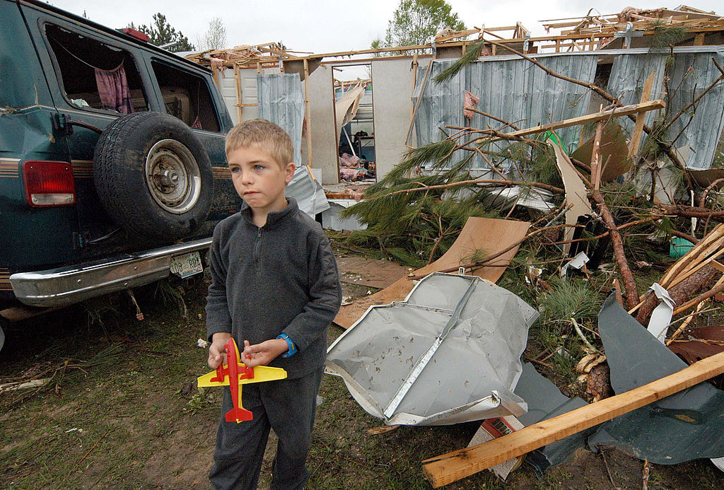 Storm Chaser, Carpenter Builds New House for Family Victim of Mississippi Deadly Tornado