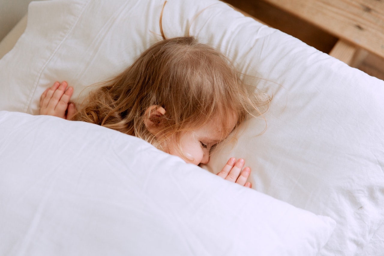 The 'Silly Voice' Hack Can Put Toddlers to Sleep Fast; Expert Testifies It Works