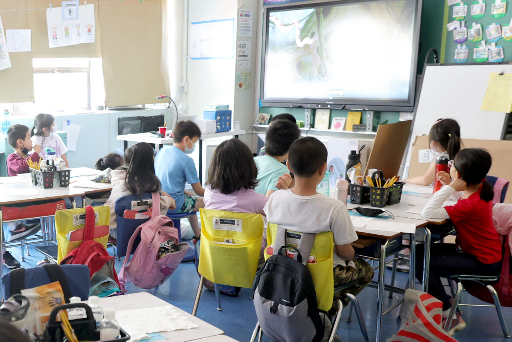 New York City Public Schools Reverses ChatGPT Ban, Recognizing Potential Benefits of AI in Education