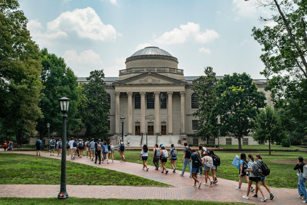 UNC Chapel Hill Adopts Free Tuition Initiative for Low-Income North Carolina Residents