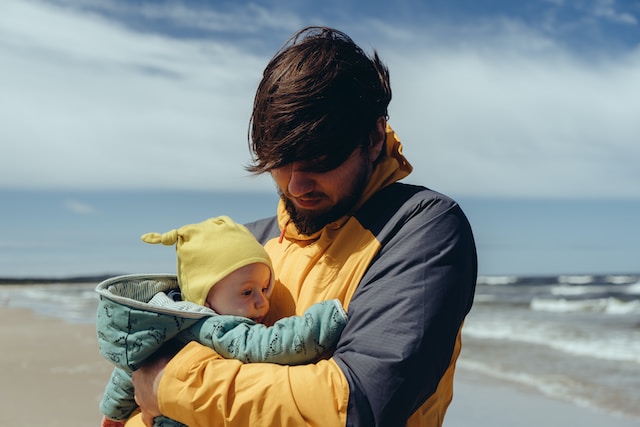 Beyond Breadwinning: The Emotional Benefits of Daddy-Baby Bonding Time