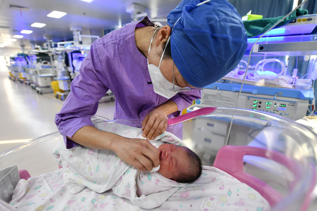 China Faces Record-Low Fertility Rate of 1.09 in 2022 Amidst Population Decline