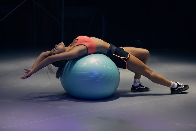 Top 10 Pregnancy Exercise Balls Available on Amazon: A Buyer's Guide