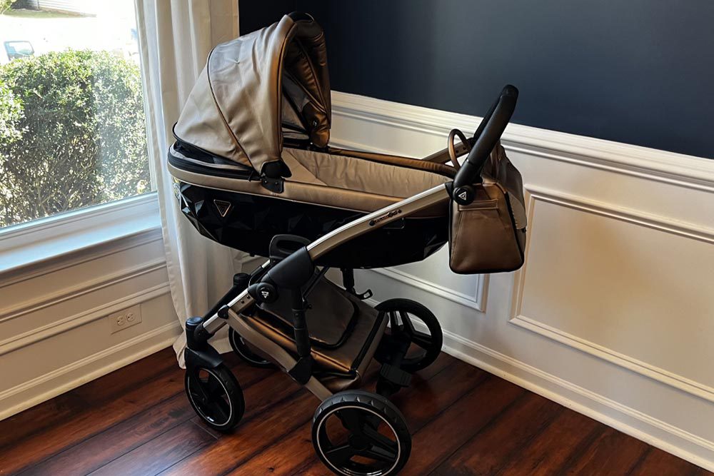 Gear Review: Junama Stroller - Pregnancy & Newborn Magazine