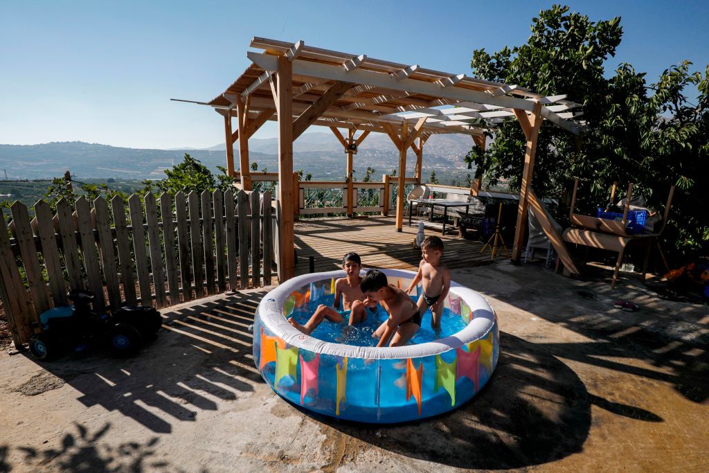 Top 5 Kids' Pools with Slide You Can Find on Amazon