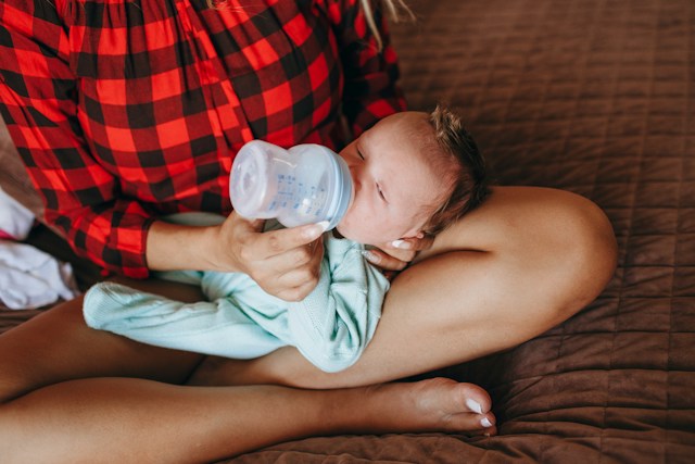 Can You Microwave Breast Milk? Debunking Myths and Providing Safe Alternatives