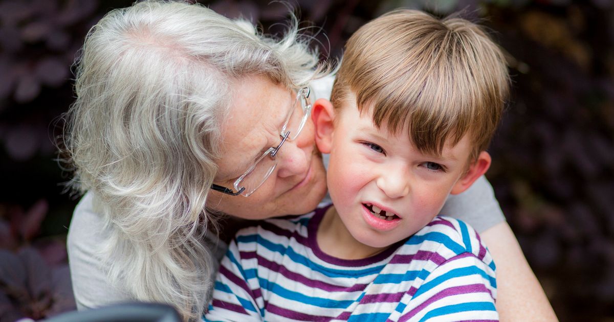 Why You Shouldn't Force Your Kid To Hug Or Kiss Their Relatives