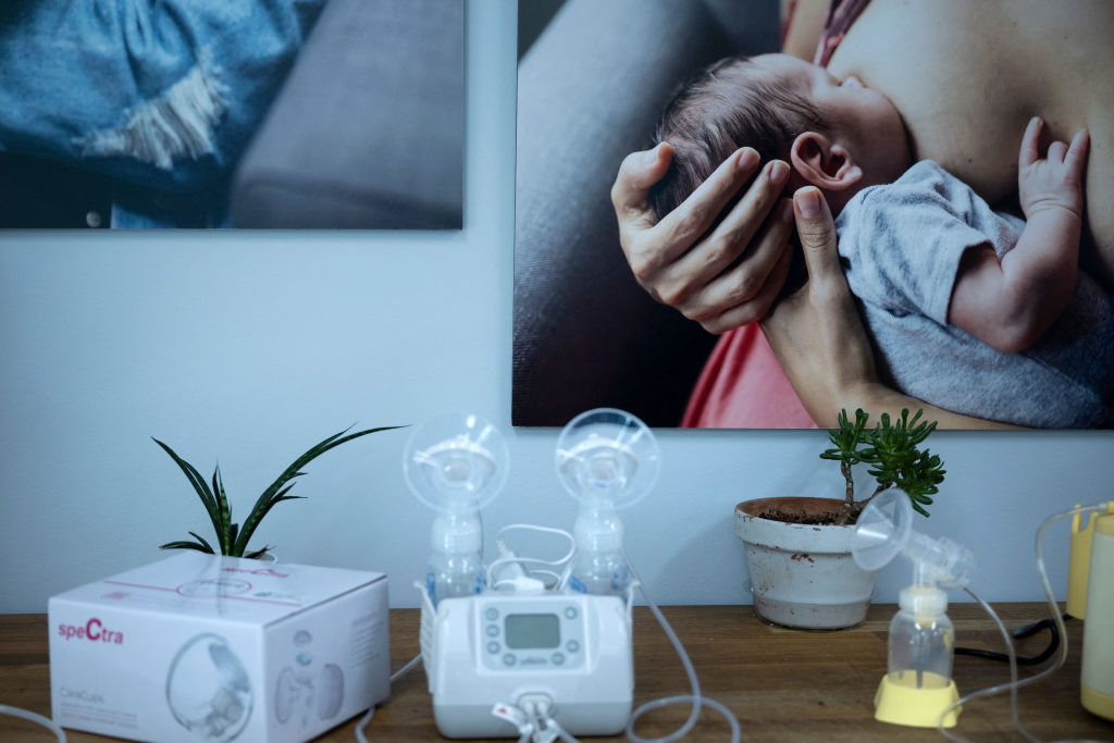 Top 5 Electric Portable Breast Pumps of 2023: Unveiling the Best Picks on Amazon!