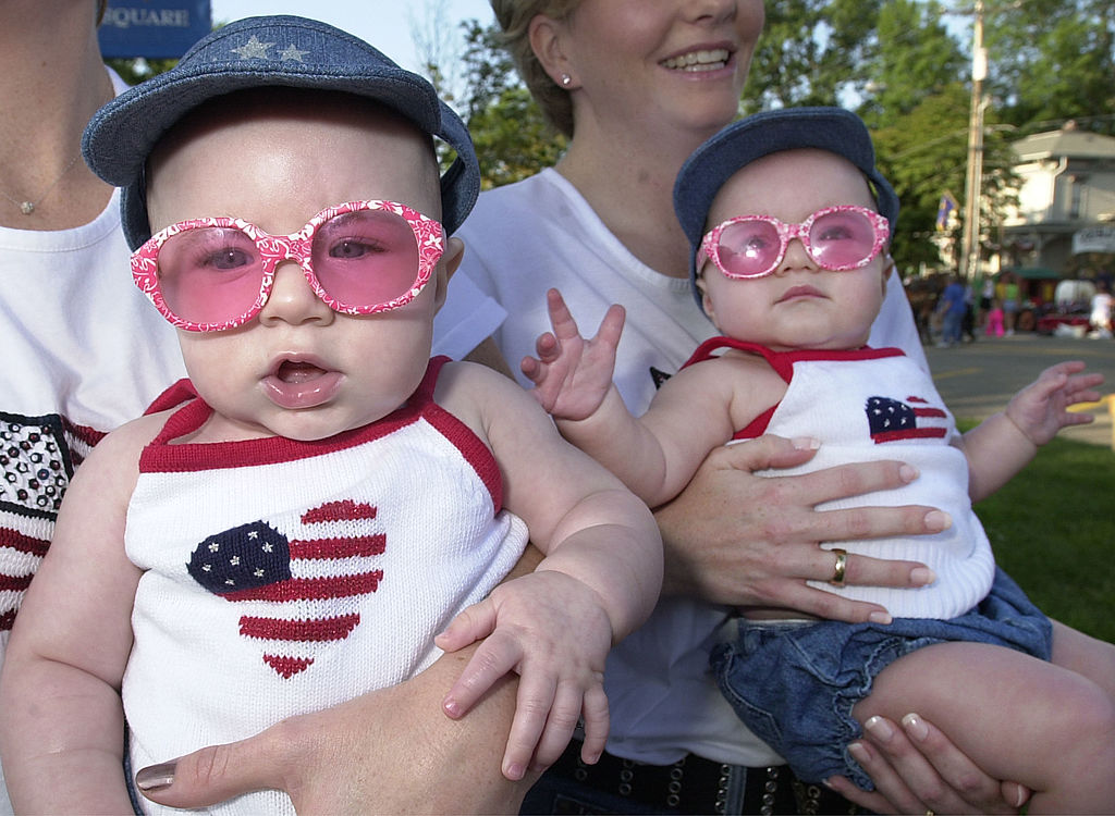 24 Charming Twin Names to Celebrate Double Happiness