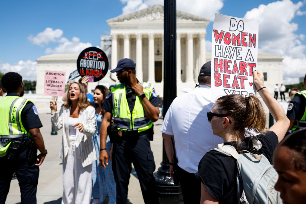 Wyoming Woman Ordered to Pay $300,000 for Arson of State's Sole Abortion Clinic