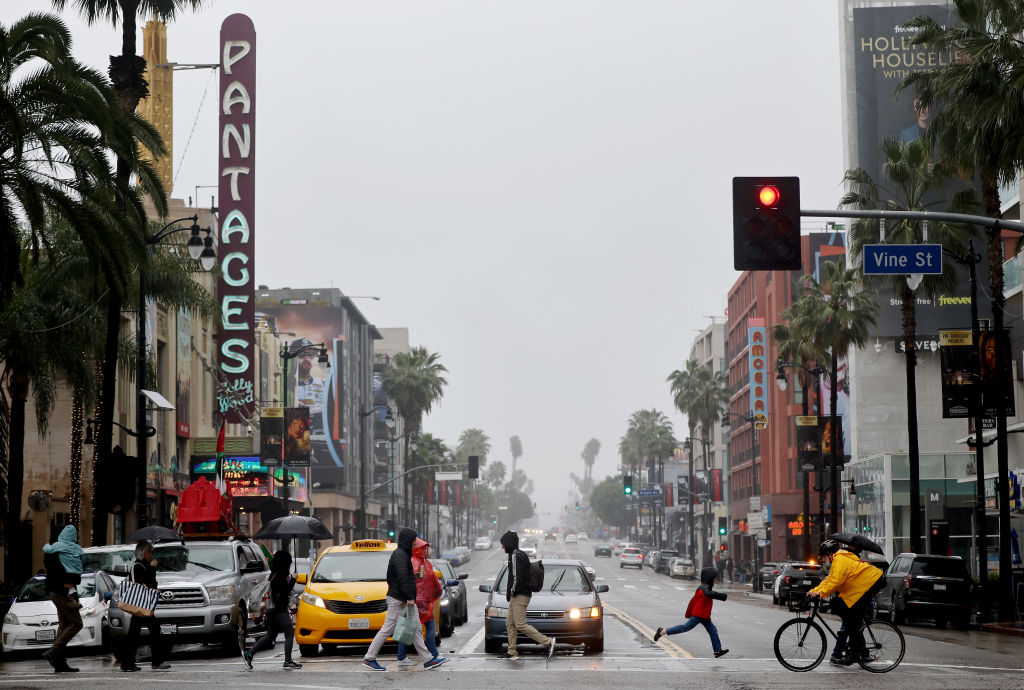 California Experiences Wet Winter Storm, Closing Regional Airports and Raising Risk of Flooding