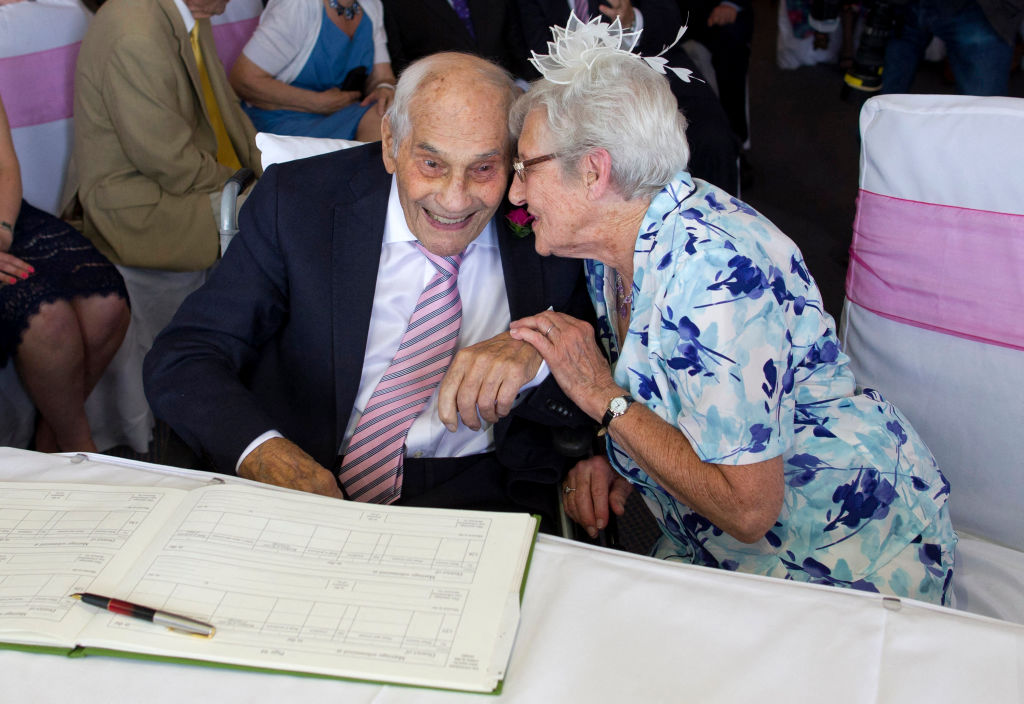 World War II Veteran Set To Wed in Beaches Where US Troops Landed 80 Years After D-Day