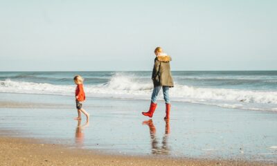 California Mom Fined $88,000 After Kids Mistakenly Collect Clams at Beach