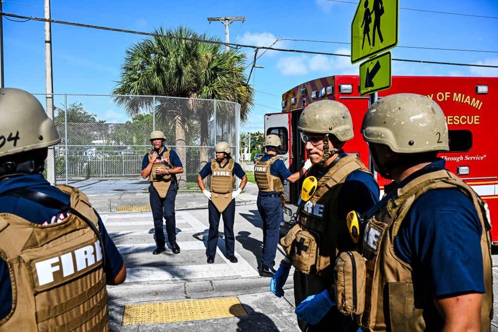 Florida Toddler Shoots Himself; Miami School Police Officer Mother Arrested for Child Neglect