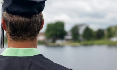 Texas Valedictorian Delivers Emotional Speech After Father's Funeral