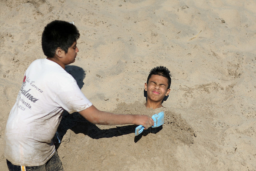 12-Year-Old Michigan Boy Hospitalized After Sand Dune Collapse at Silver Lake State Park