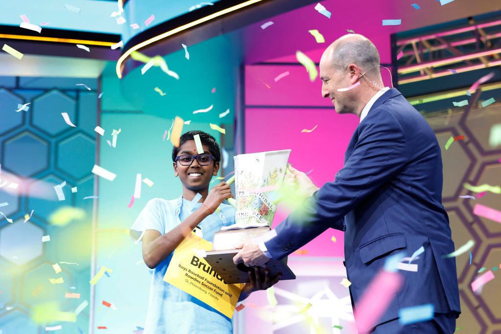 Florida's 12-Year-old Boy Wins 2024 Scripps National Spelling Bee in Thrilling Tiebreaker