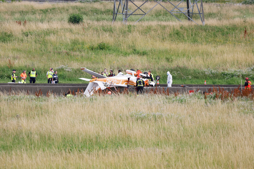 5 People Including 2 Children Die in a Plane Crash in Upstate New York