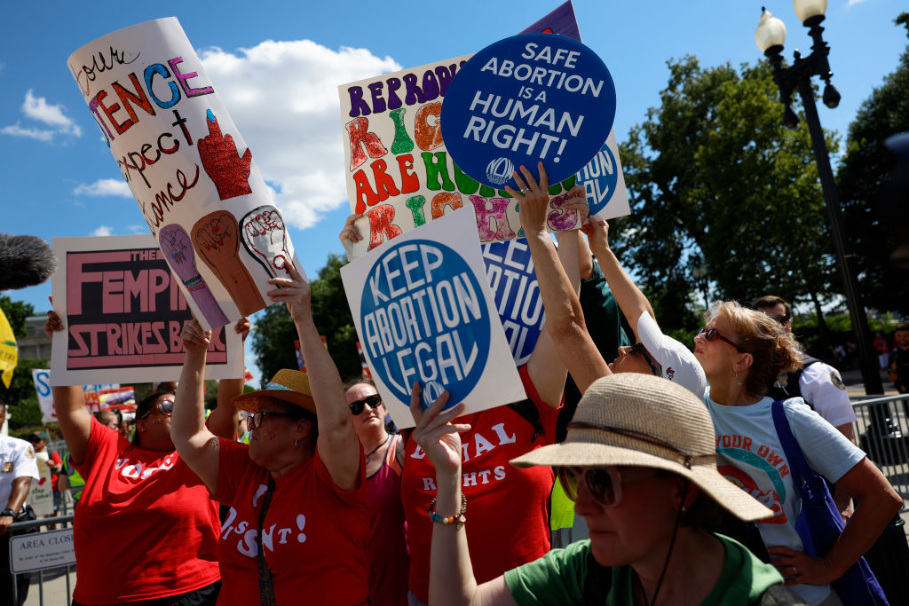 Arkansas Abortion Rights Amendment Clears Major Hurdle with Over 100,000 Signatures